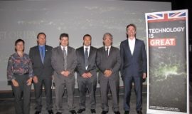 Grupo_TechnologyIsGREAT (300x225)