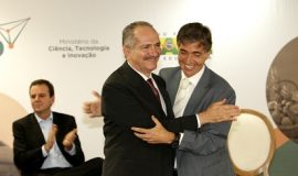 Luis Fernandes é empossado Finep