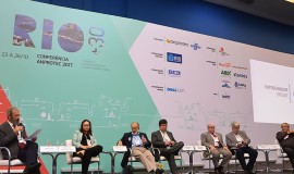 Foto Conferência ex presidentes-001